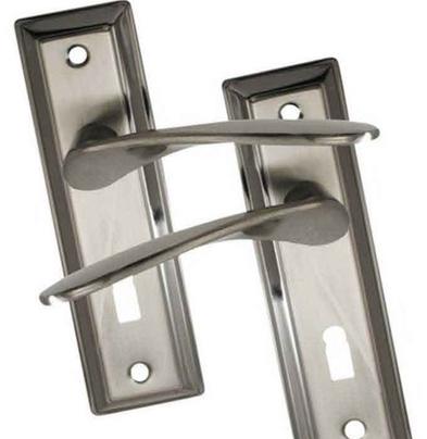 Signature Lockset Bold